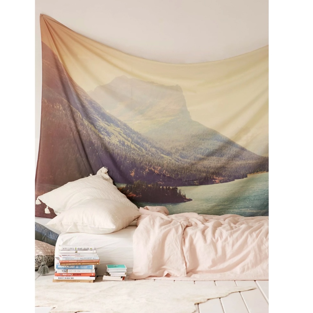 KURT RAHN PNW RETRO GLACIER TAPESTRY